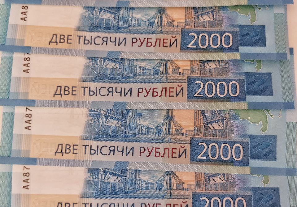Заместитель председателя Центрального банка Заботкин пояснил, что снижение экспортной выручки привело к ослаблению рубля